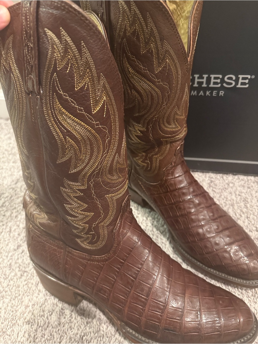 Lucchese Men’s Brown Croc-Embossed Leather Western Boots size 9 EE - Picture 3 of 12